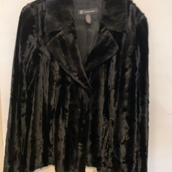 Jacket - Picture 3 of 4